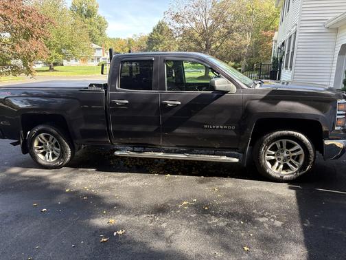 Gray 2014 Chevrolet Silverado 1500 1LT