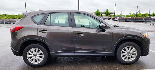 2016 Mazda CX-5 Sport