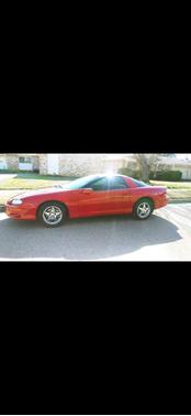 2000 Chevrolet Camaro Base