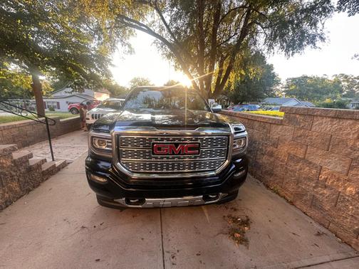 2017 GMC Sierra 1500 Denali