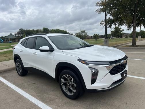 White 2026 Chevrolet Trax LT