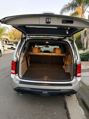 Silver 2012 Honda Pilot EX-L