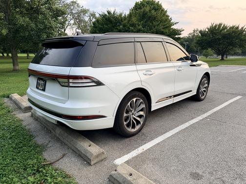 White 2020 Lincoln Aviator Grand Touring AWD