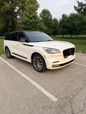 White 2020 Lincoln Aviator Grand Touring AWD