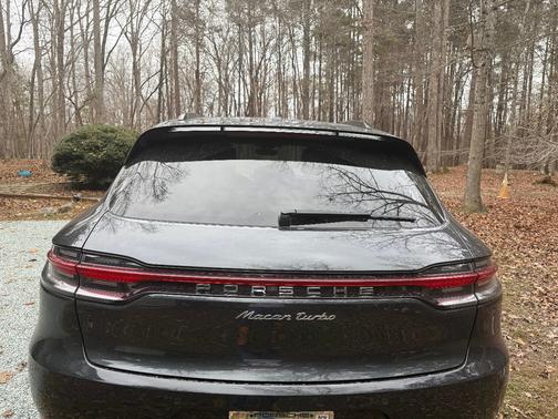 2020 Porsche Macan Macan Turbo