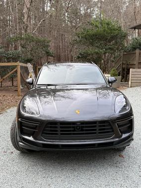 2020 Porsche Macan Macan Turbo