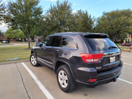 2012 Jeep Grand Cherokee Laredo