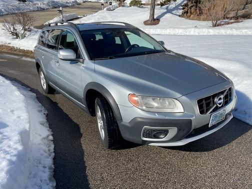 2010 Volvo XC70 3.2