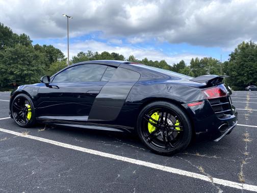 2012 Audi R8 5.2 quattro