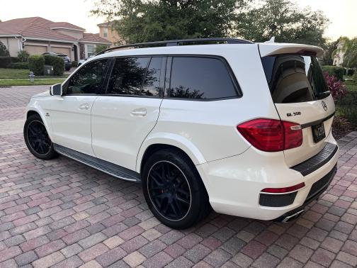 2014 Mercedes-Benz GL-Class GL 550 4MATIC