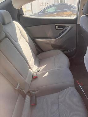 Silver 2015 Hyundai ELANTRA SE