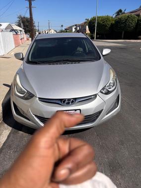 Silver 2015 Hyundai ELANTRA SE