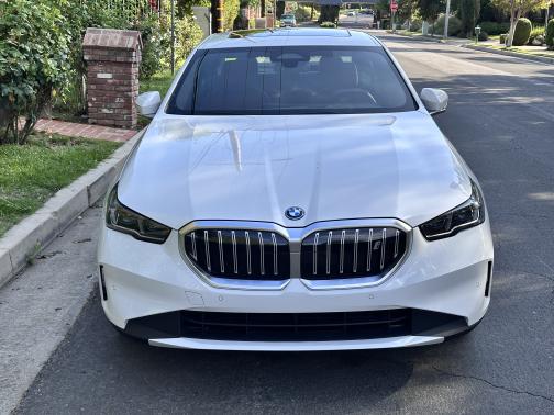 2024 BMW i5 eDrive40