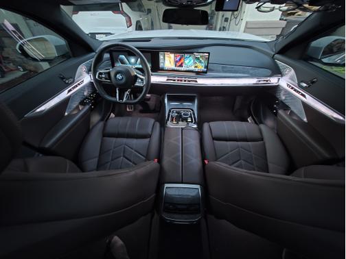 2023 BMW i7 xDrive60