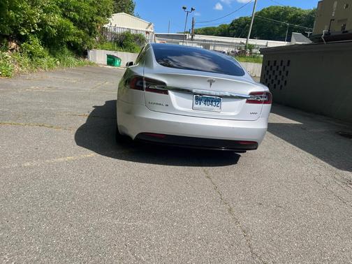 Silver 2018 Tesla Model S 100D