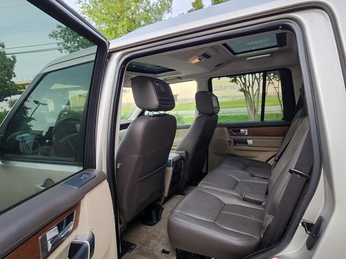 2016 Land Rover LR4 HSE LUX Landmark Edition
