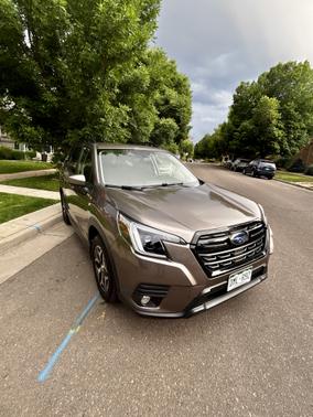 2022 Subaru Forester Premium