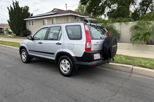 2005 Honda CR-V LX