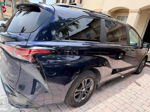 Blue 2025 Toyota Sienna XSE