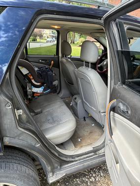 Blue 2007 Saturn Vue Base