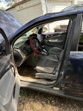 Blue 2007 Saturn Vue Base