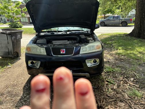 Blue 2007 Saturn Vue Base