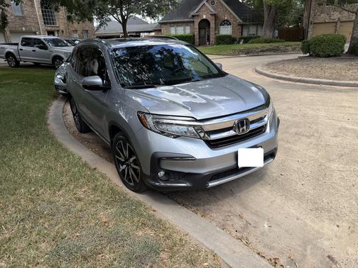 2021 Honda Pilot Touring 8-Passenger