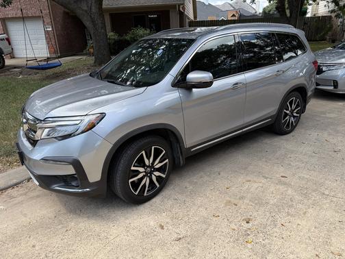 2021 Honda Pilot Touring 8-Passenger