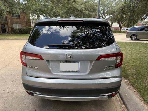 2021 Honda Pilot Touring 8-Passenger