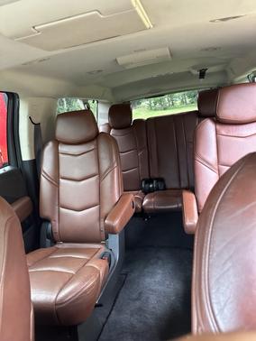 2016 Cadillac Escalade ESV Luxury