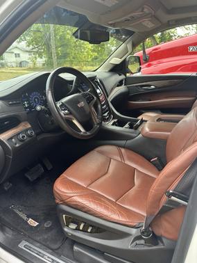 2016 Cadillac Escalade ESV Luxury