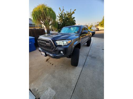 2016 Toyota Tacoma TRD Sport