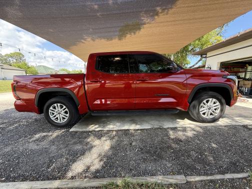 2022 Toyota Tundra SR5