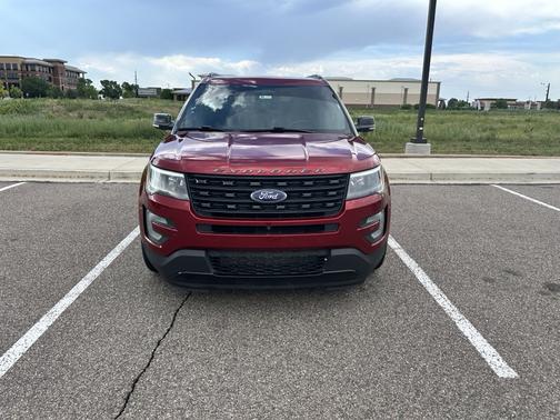 2016 Ford Explorer Sport