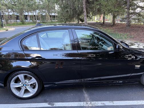 Black 2011 BMW 335 i xDrive
