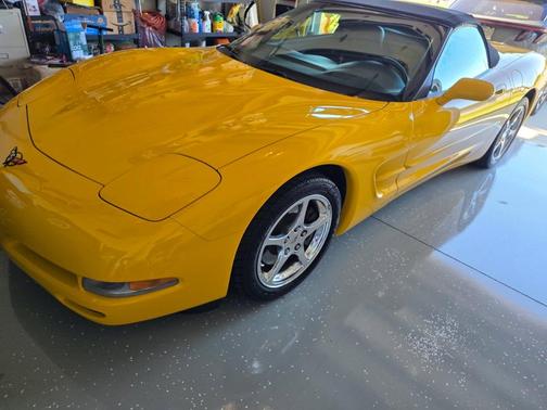 Yellow 2004 Chevrolet Corvette Base