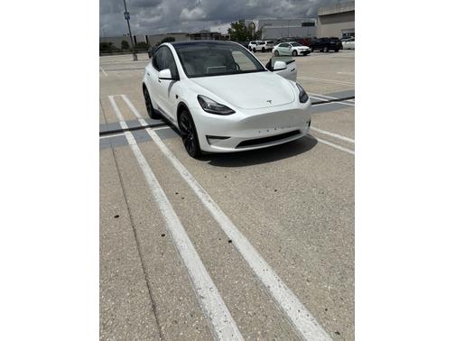 2022 Tesla Model Y Long Range