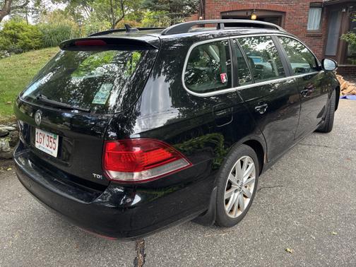 2014 Volkswagen Jetta SportWagen Manual TDI w/Sunroof & Nav