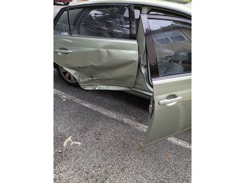 Gray 2005 Toyota Avalon XLS