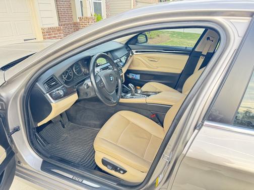 2016 BMW 528 i