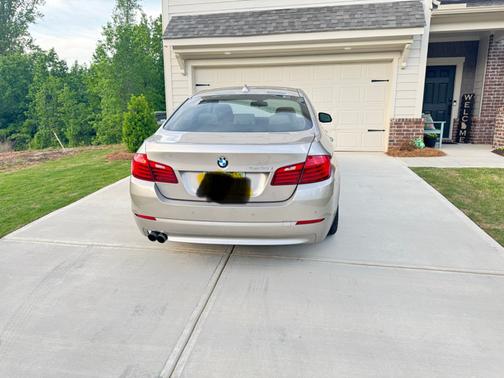 2016 BMW 528 i