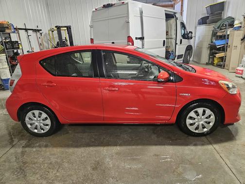 2014 Toyota Prius c One
