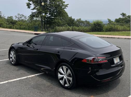 2020 Tesla Model S Long Range Plus