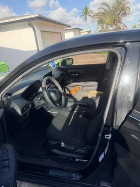 Black 2023 Honda HR-V LX
