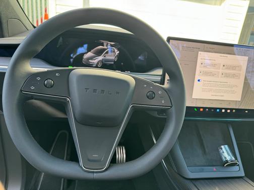 Gray 2024 Tesla Model X Long Range