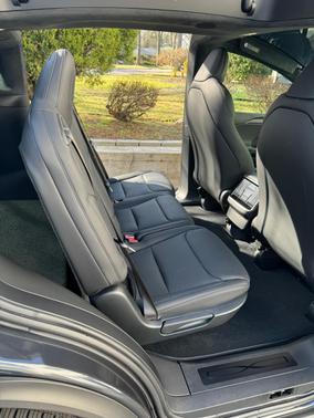 Gray 2024 Tesla Model X Long Range