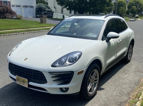 2017 Porsche Macan Base