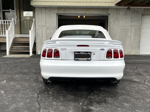 White 1996 Ford Mustang GT