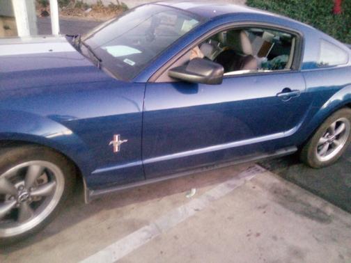 2006 Ford Mustang Base