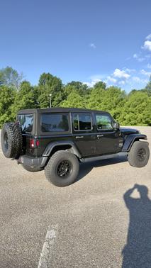 Black 2018 Jeep Wrangler Unlimited Sahara